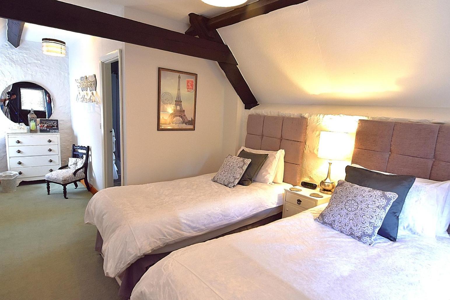 Steps Farmhouse B&B Minehead Szoba fotó